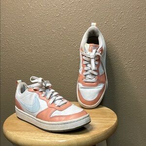 Nike SB Special Edition Court Borough Low Top White and Peach Sneakers